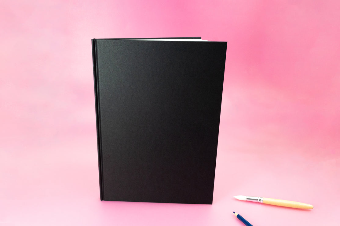 A4 Portrait Sketchbook | 140gsm White Cartridge, 92 Pages | Casebound Black Cover